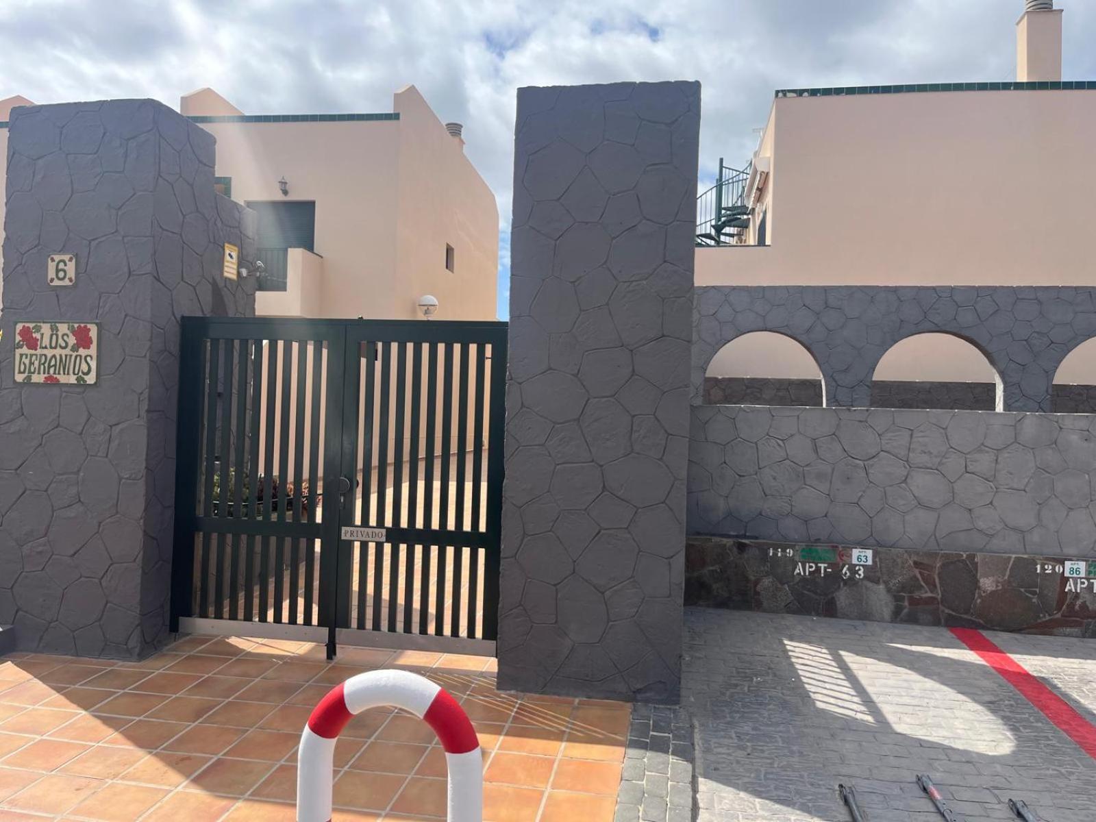 شقة Casa Montana Amarilla 60 طوستا ديل سيلونثيو المظهر الخارجي الصورة